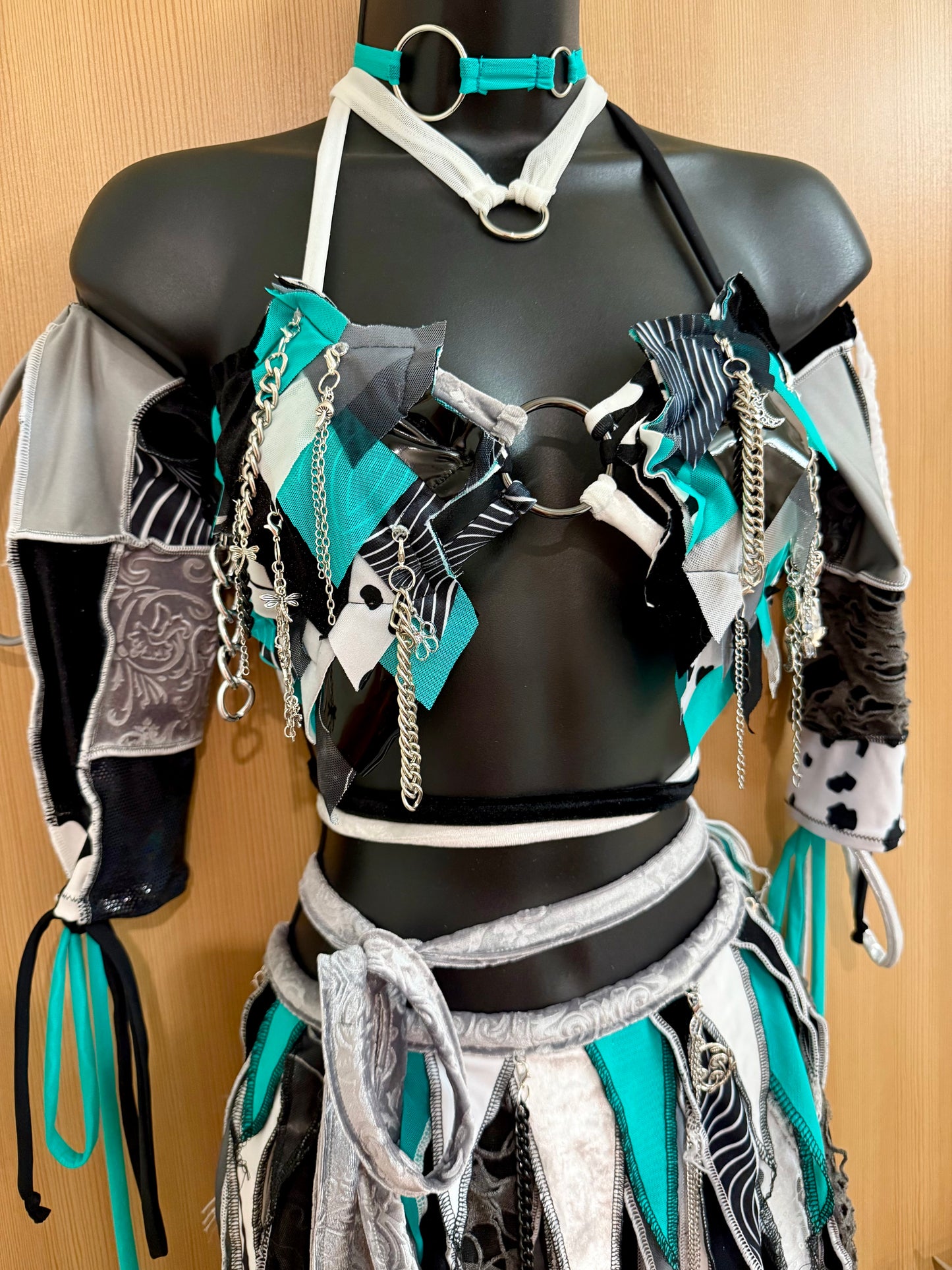 Maria Set with Leg Warmers (M, RTS)